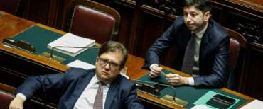 Le rivelazioni di Sileri: “Ignoro chi decise tachipirina e vigile attesa. Fui minacciato dallo staff di Speranza”