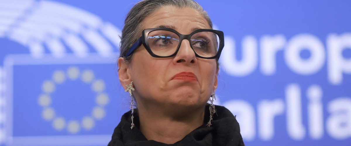 albanese non c8217232 fine al peggio ora spunta il filmato al convegno con i vertici di hamas video