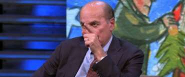 Bersani si attacca alla verza e al radicchio pur di criticare Meloni e la cucina italiana (video)
