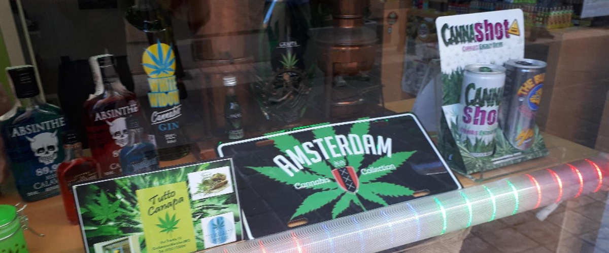 Cannabis light mortale: studente 23enne si uccide a Firenze. Nello spinello c’era una molecola proibita Cannabis light mortale: studente 23enne si uccide a Firenze. Nello spinello c’era una molecola proibita