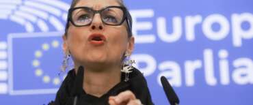 Albanese, giallo in un liceo emiliano. Chi l’ha invitata a fare il comizio? Il preside: non ne sapevo niente