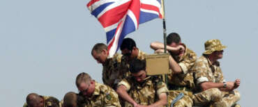 Gran Bretagna, dichiarazioni choc del capo della Difesa: “Prontia mandare i nostri figli in guerra”