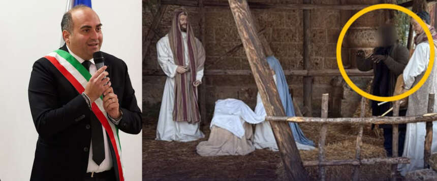 Migrante africano latitante si nasconde nel presepe comunale e si mimetizza da pastore: scoperto dal sindaco