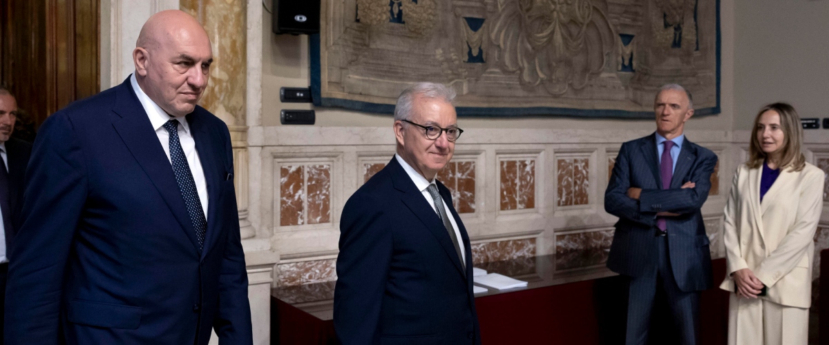 mantovano il collegamento con lo spazio 232 nelle nostre tasche governo al lavoro sulla sicurezza da Secoloditalia.it mantovano il collegamento con lo spazio 232 nelle nostre tasche governo al lavoro sulla sicurezza