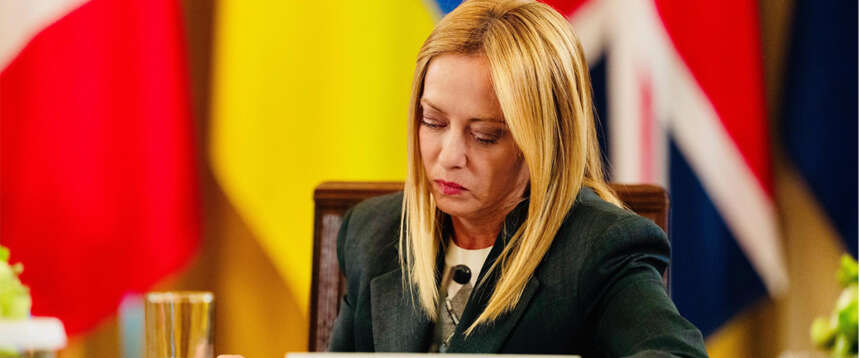 Zelensky a Roma, prima dal Papa poi a Palazzo Chigi: sul piano Trump c’è la mediazione della Meloni