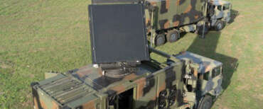 Minacce aeree e missilistiche all’Italia, test riuscito per il super radar di Leonardo: coperta una distanza record