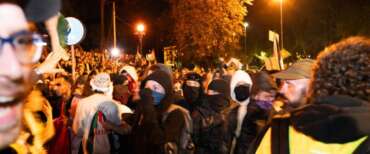 Reporter sfigurato durante il corteo pro-Pal: “Mi hanno frantumato la faccia, ancora mi traballano i denti”