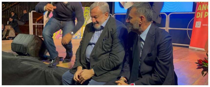 Decaro si rimangia le promesse a un mese dal voto: pronto un posto in giunta per il “nemico” Michele Emiliano
