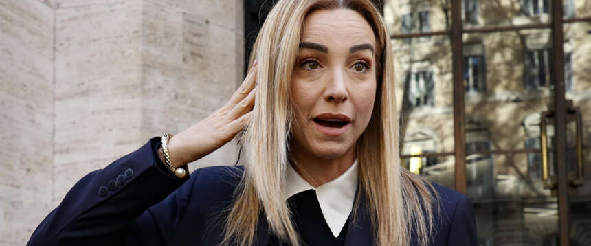 Silvia Salis in versione Boldrini: da “doge” a “doghessa” di Genova. Il cambio al femminile dopo 686 anni…