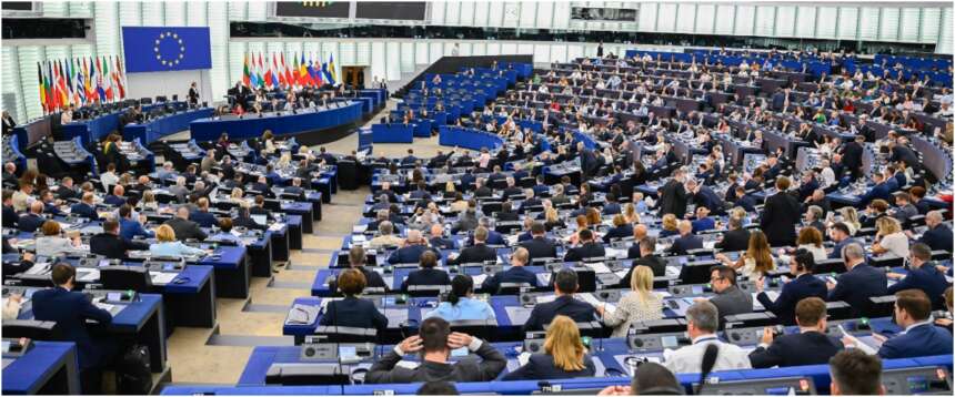 Deforestazione, il voto della maggioranza di centrodestra detta la linea e cambia l’Europa