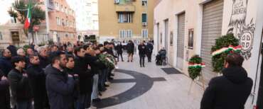 Acca Larenzia, un momento della commemorazione di oggi a Roma e i commenti della politica alla violenta aggressione ai ragazzi di Gioventù Nazionale