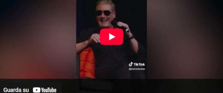 Humour britannico, Starmer imita con ironia Macron con gli occhiali da sole