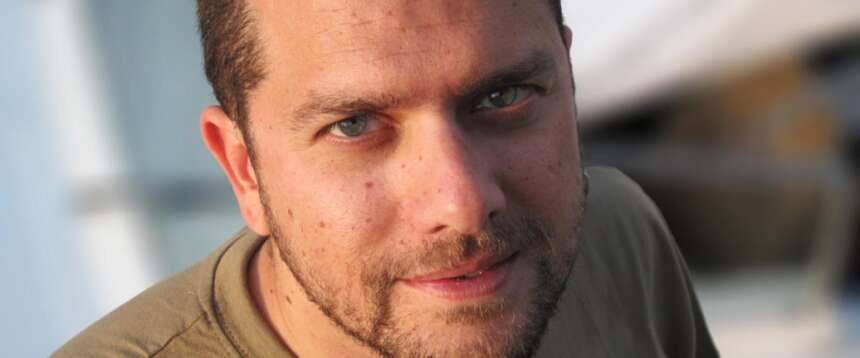 Il governo lavora in silenzio per la liberazione di Trentini: le parole della premier in conferenza stampa sul caso