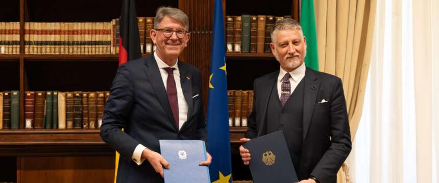 Il ministro Giuli e il suo omologo tedesco Wolfram Weimer, nel vertice intergovernativo Italia-Germania al lavoro su un’intesa mirata a valorizzare l’itinerario di Goethe in Italia e sostenere la traduzione di opere