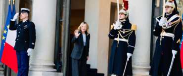 Meloni dopo il vertice di Parigi: “Manteniamo alta la pressione sulla Russia, focus sulle garanzie di sicurezza”