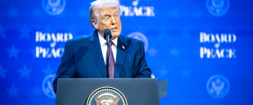 Trump presenta il “Board of Peace”: “Giornata emozionante, tutti vogliono partecipare”. Ecco chi c’era all’evento di Davos