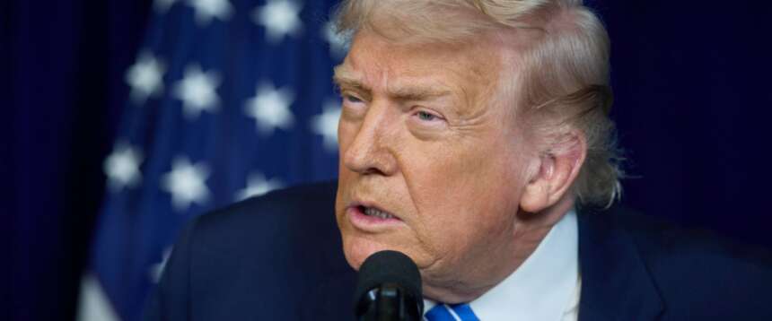 Trump all’Iran: “Se sparano e uccidono in modo violento manifestanti pacifici gli Usa sono pronti a intervenire in loro aiuto”