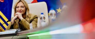 Ucraina, Meloni conferma il sostegno a Kiev e ribadisce il no ai soldati italiani al fronte di guerra