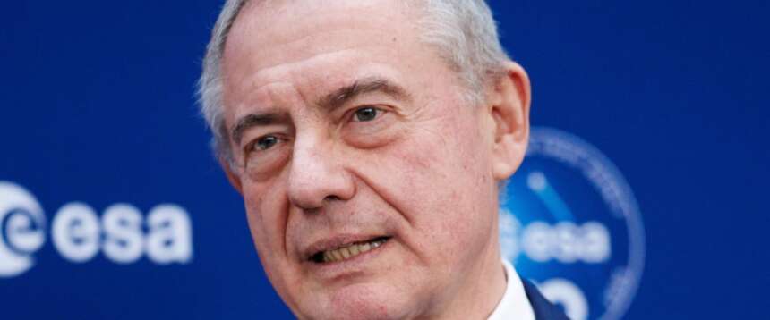 Torniamo competitivi, Urso stanzia 731 milioni per la ricerca finanziaria: ecco a chi spettano i fondi