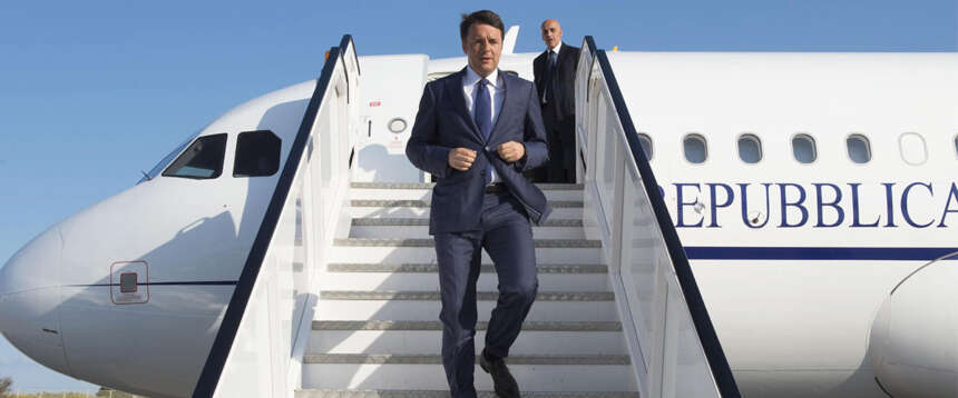 “Air Force Renzi”, lo scandalo del super-aereo venduto per un euro: si stima un danno erariale da 40 milioni, ma chi paga?