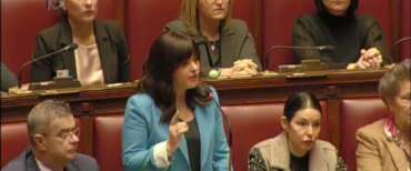 FdI chiede un’informativa a Nordio sul miliardo di euro in mascherine del governo Conte. La sinistra trema