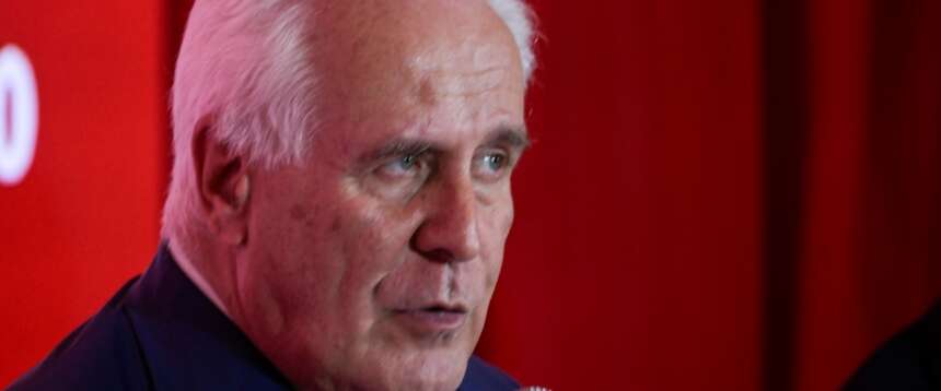 Toscana, il compagno Giani si fa la legge in casa per riconoscere la Palestina. FdI: sia serio e rimuova la bandiera dalla sede della Giunta