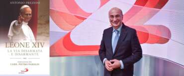 Il libro del direttore del Tg2 Antonio Preziosi “Leone XIV. La via disarmata e disarmante” offre gli strumenti per decodificare il pontificato di Prevost