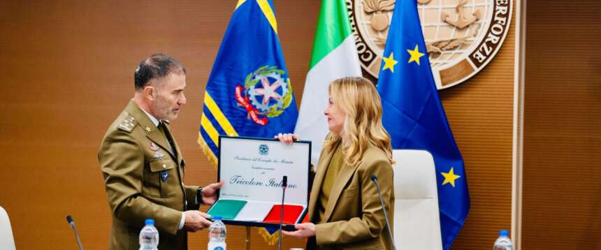 Festa del Tricolore, Meloni: «Rendiamo onore alla nostra Patria e all’unità nazionale conquistata con sacrificio e fedeltà»