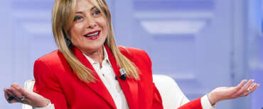 L’anno inizia col botto: triplete su Pil, lavoro e prezzi. Meloni: “Disoccupazione al minimo dal 2004”