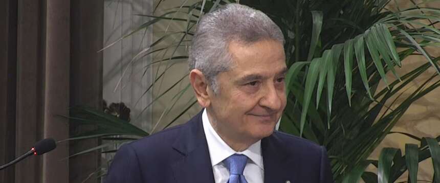 La Banca d’Italia lo attesta: a novembre il debito pubblico cala di quasi 7 miliardi