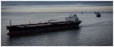 Gli Usa sequestrano nell’Atlantico la petroliera russa Marinera. E Mosca invia un sottomarino e alcune navi militari