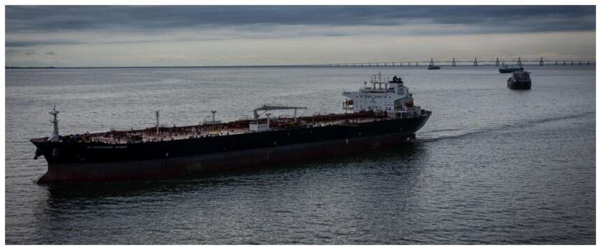 Gli Usa sequestrano nell’Atlantico la petroliera russa Marinera. E Mosca invia un sottomarino e alcune navi militari