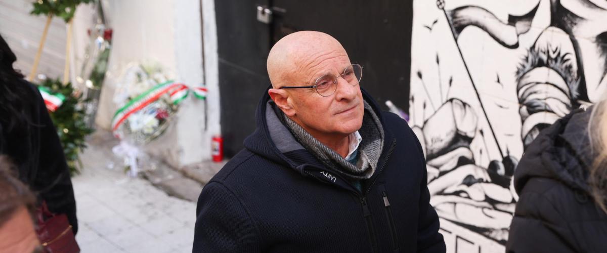 rampelli il primo a incontrare i ragazzi di gn dopo l8217aggressione assalto premeditato no a un8217altra stagione di sangue da Secoloditalia.it rampelli il primo a incontrare i ragazzi di gn dopo l8217aggressione assalto premeditato no a un8217altra stagione di sangue