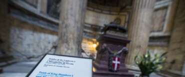 Di re, regnanti e repubbliche: una “storia delle Italie” di corona in corona, da Italo ai giorni nostri