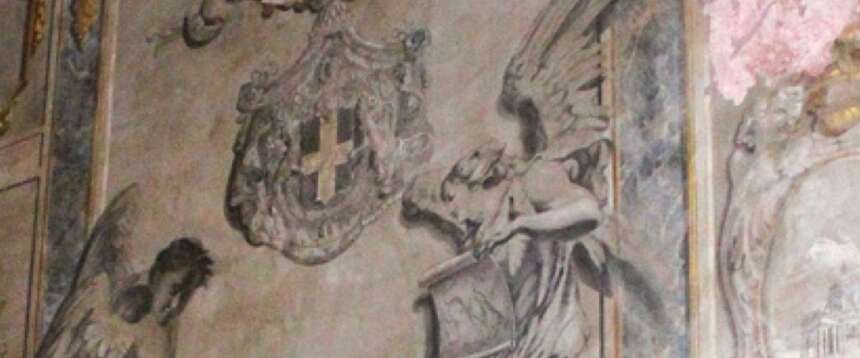 Altro che diavolo: per la sinistra la Meloni è un angelo. E diventa un affresco in Chiesa