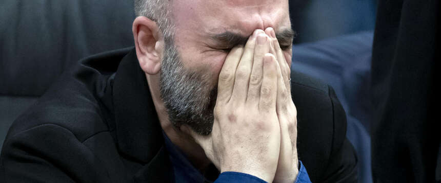 Saviano è disperato e lancia un allarme da ridere: “Chi vota sì al referendum fa gioire la mafia”