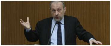 Compagni che votano sì al referendum: Ceccanti guida il fronte della sinistra favorevole alla riforma Nordio