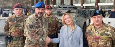 A Termini e Colosseo arrivano i “puma” dell’Esercito. Meloni: Altro che depotenziamento di strade sicure