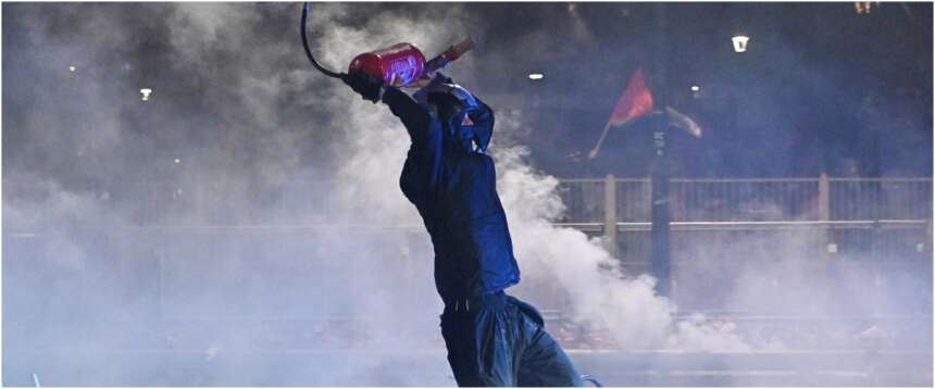 Antifascismo senza più falce e cervello. Se il martello è l’unica cosa che gli è rimasta…