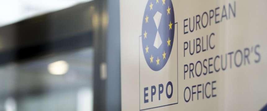 Scandalo Fondi Ue: prof e manager universitari corrotti con tv e smartphone. Chi sono i 16 incriminati