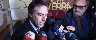 Alla conferenza stampa di presentazione spettacolo “L’anno che verrà” in onda su Rai Uno la notte di Capodanno, il sindaco di Catanzaro Nicola Fiorita, Catanzaro, 30 dicembre 2025. ANSA/SALVATORE MONTEVERDE