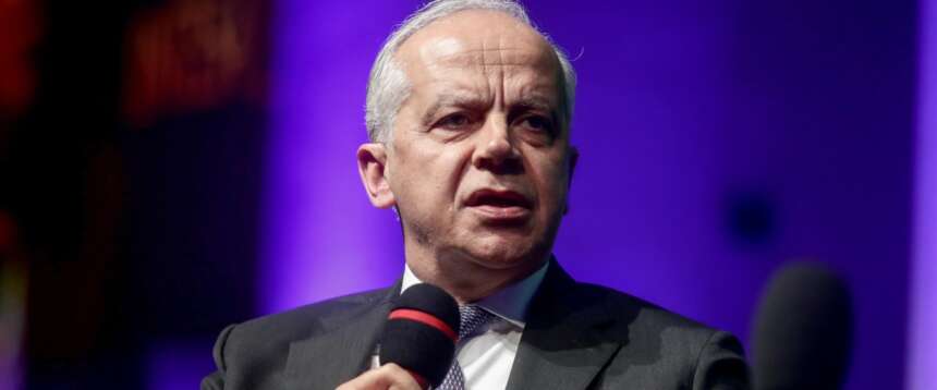 Piantedosi in campo contro i sabotatori dei treni. E denuncia “l’ideologia immigrazionista” della sinistra