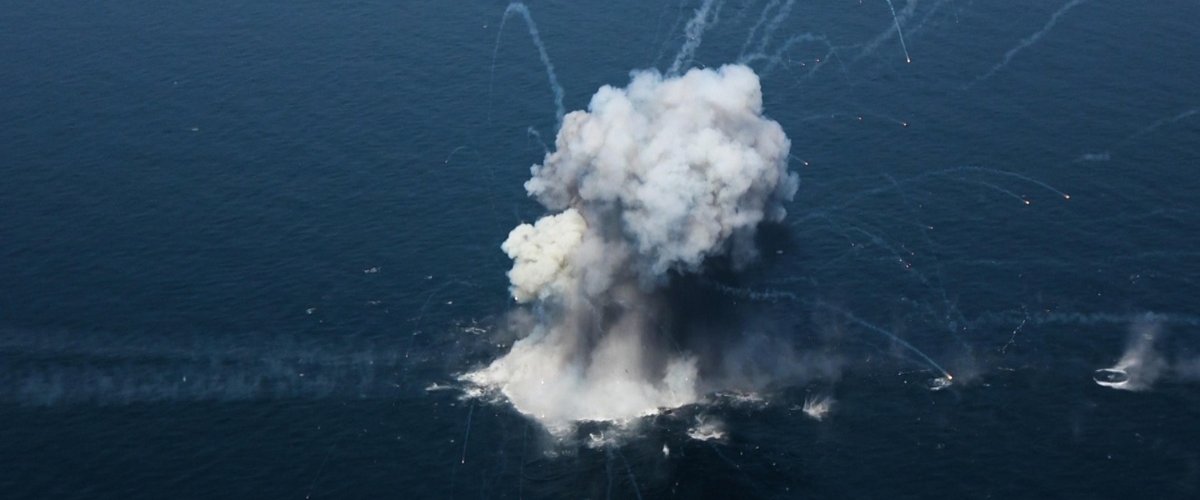 chiuso lo stretto di hormuz l8217iran alza la posta in gioco al tavolo con gli usa da Secoloditalia.it chiuso lo stretto di hormuz l8217iran alza la posta in gioco al tavolo con gli usa