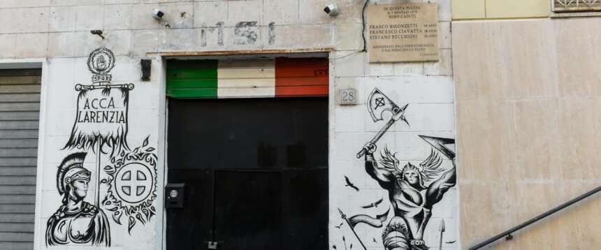 Acca Larenzia, tutti prosciolti per il saluto romano: la decisione del Gup mette fine alle strumentalizzazioni