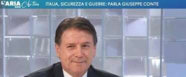 Conte incastrato da una domanda su Putin confessa ma non spiega: “Sì, ho il suo numero…”