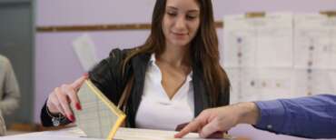 Legge elettorale, il disco rotto della sinistra nervosa: è una truffa. A destra nessun tabù sulle preferenze