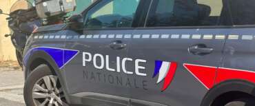 Francia sotto choc: un padre droga figlio di 5 anni e lo fa violentare da 10 uomini. Il giudice: “Atti di barbarie”