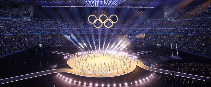 Le Olimpiadi “made in Italy” già stupiscono il mondo, cerimonia nel segno dell’orgoglio e dell’identità