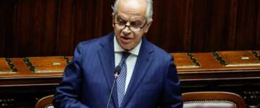 Piantedosi: “Violenza contro lo Stato, dinamiche terroristiche. Ora tutti condannino, basta ipocrisie e coperture”