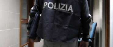 Brescia, abusava per anni della figlia piccola, che resta incinta. Arrestato l’uomo di nazionalità straniera